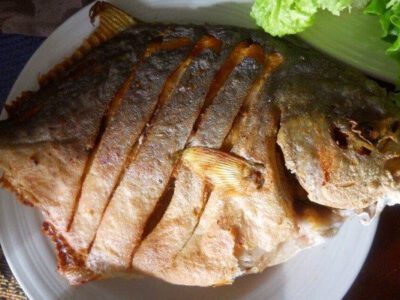 Cá chim trắng sống (kg)